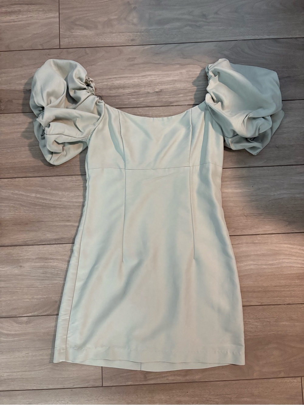 Willow sage Puff-Sleeve Mini Dress